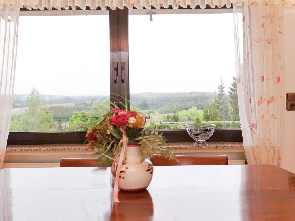 Apartment In Eifel With Children S Playground Lirstal Екстер'єр фото
