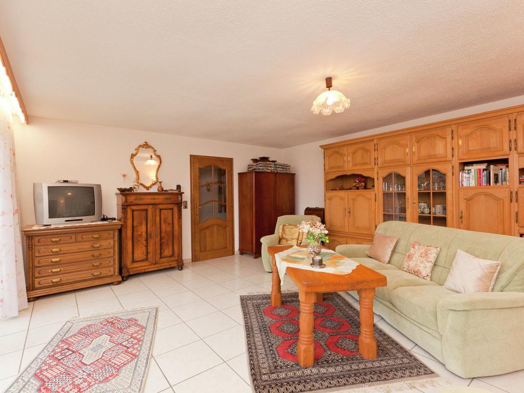 Apartment In Eifel With Children S Playground Lirstal Екстер'єр фото