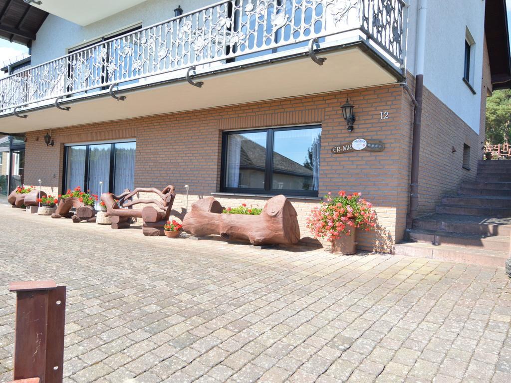 Apartment In Eifel With Children S Playground Lirstal Екстер'єр фото